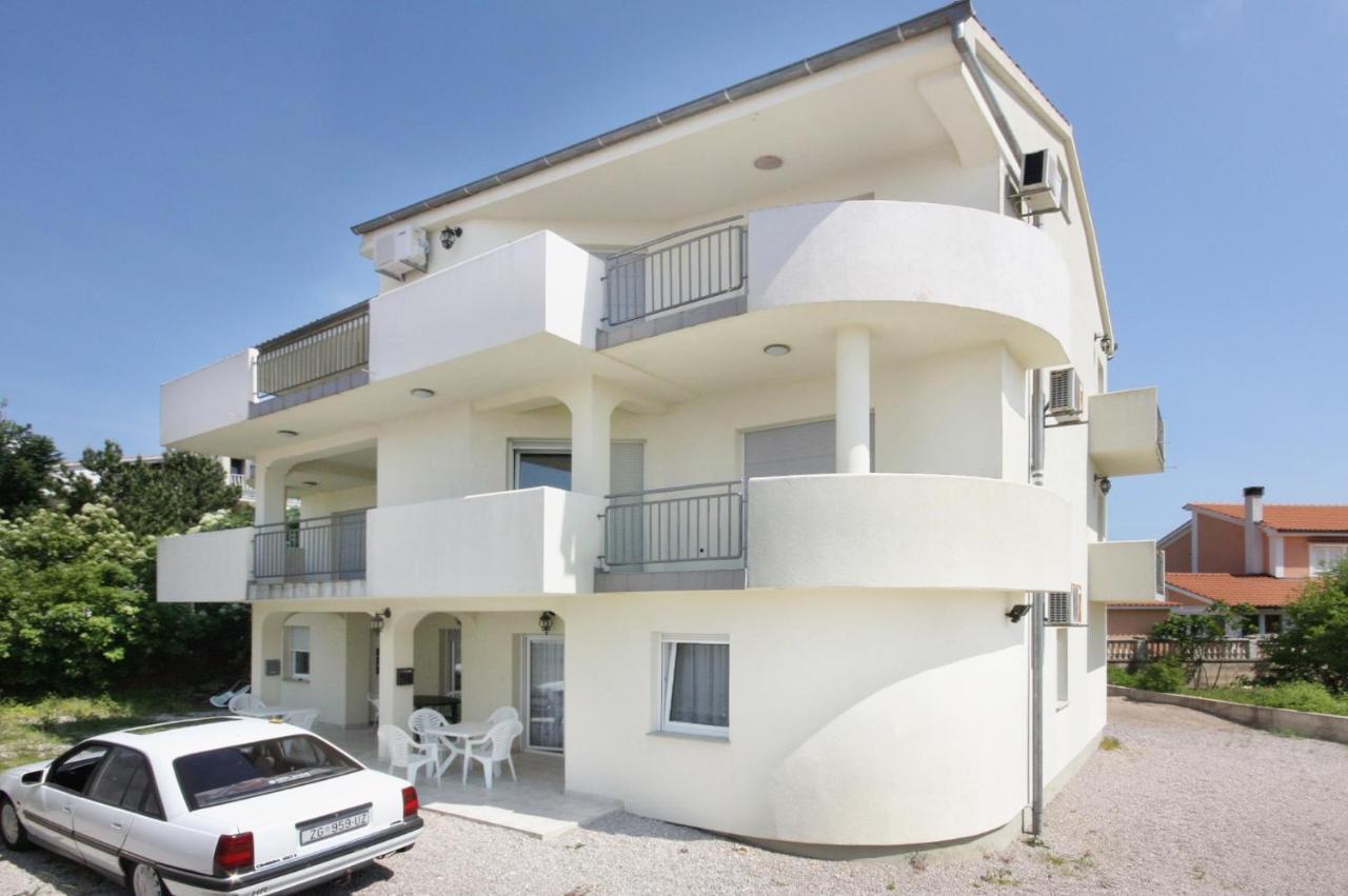 Apartments And Rooms With Parking Space Sveti Vid, Krk - 5323 Buitenkant foto